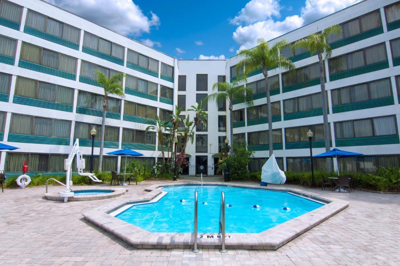 Holiday Inn St. Petersburg N - Clearwater, An Ihg Hotel Buitenkant foto