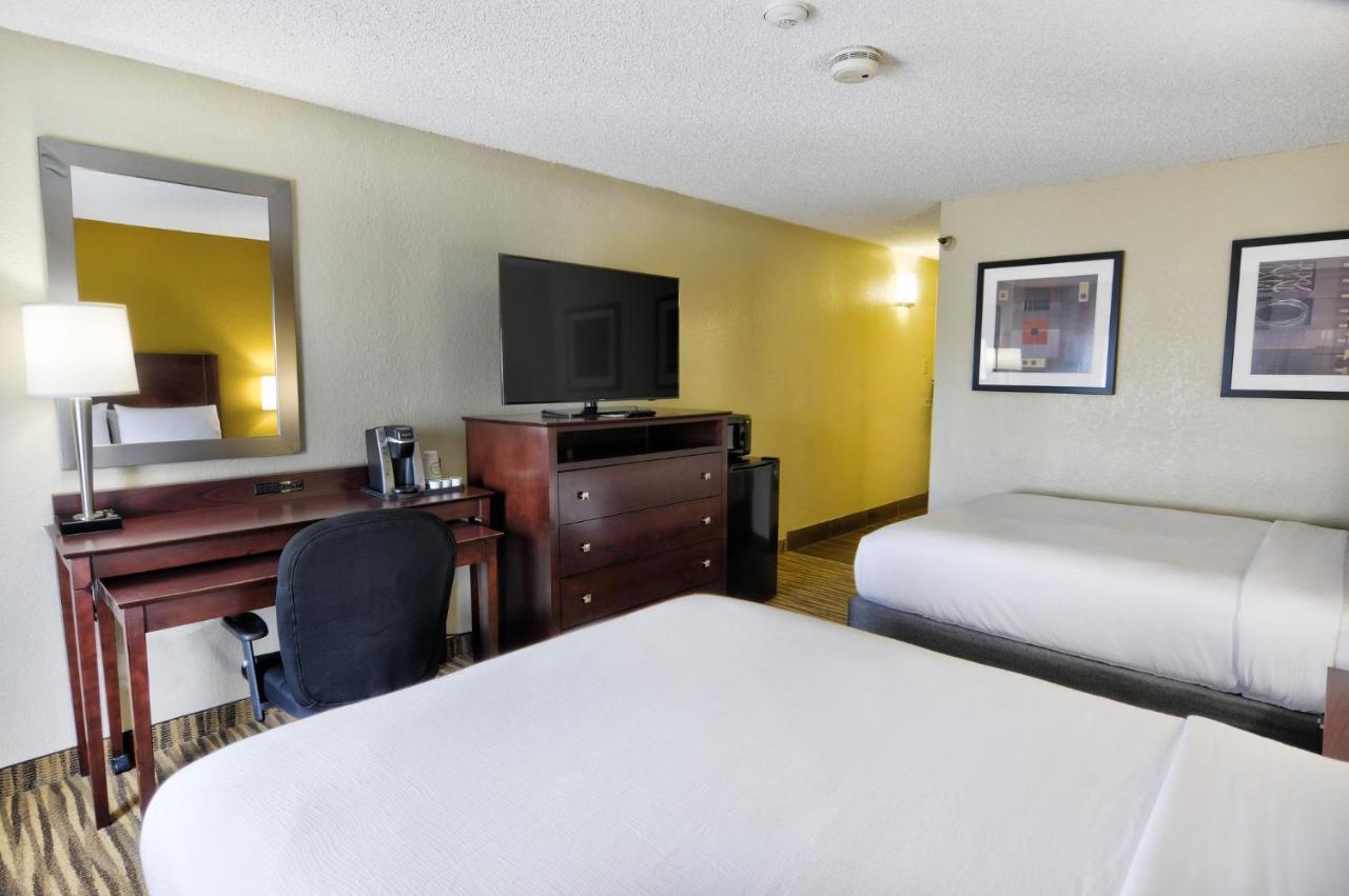 Holiday Inn St. Petersburg N - Clearwater, An Ihg Hotel Buitenkant foto